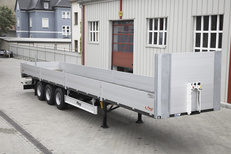 Baustoff-Sattelauflieger